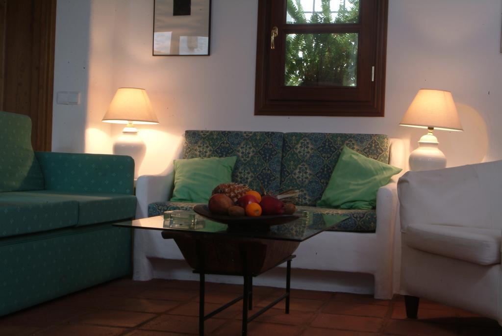 La Casa De La Iglesia Inn