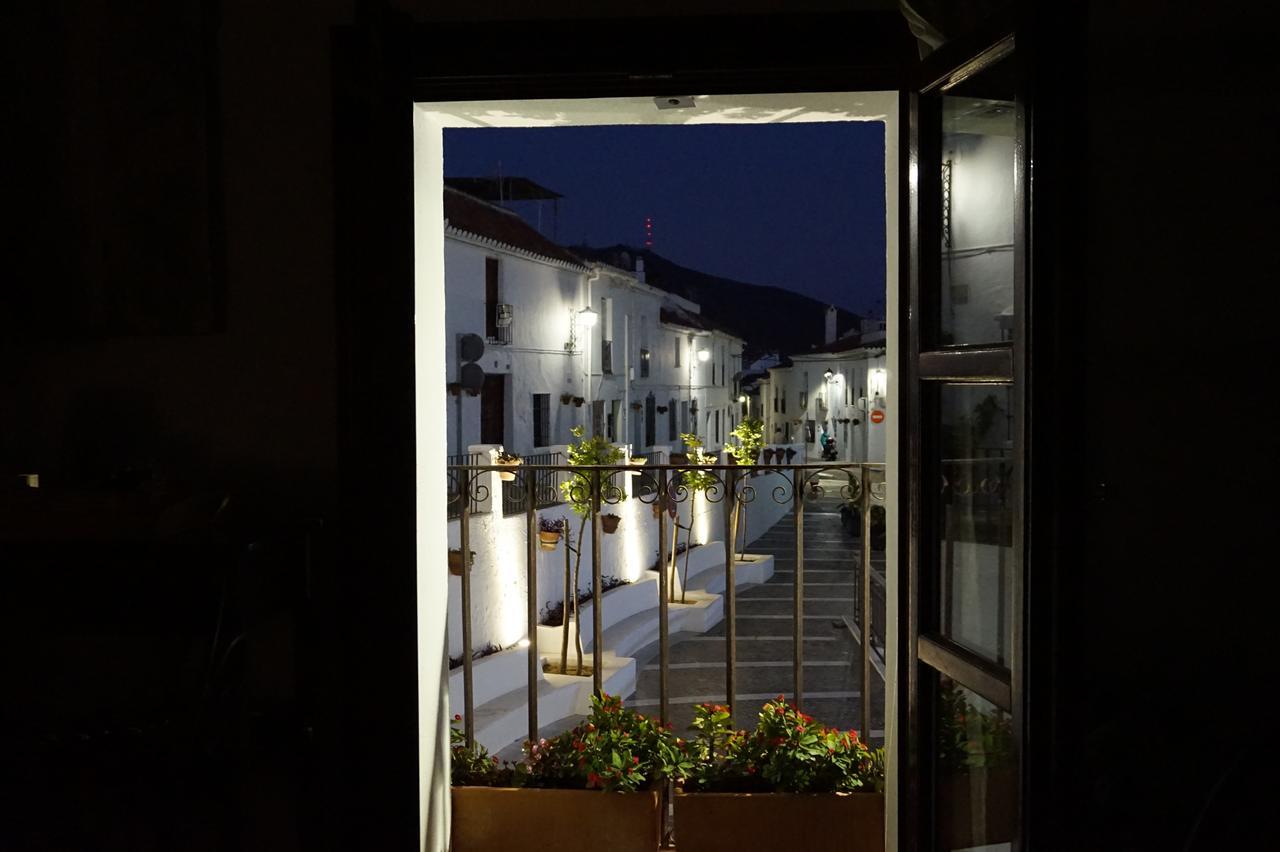La Casa De La Iglesia Inn *